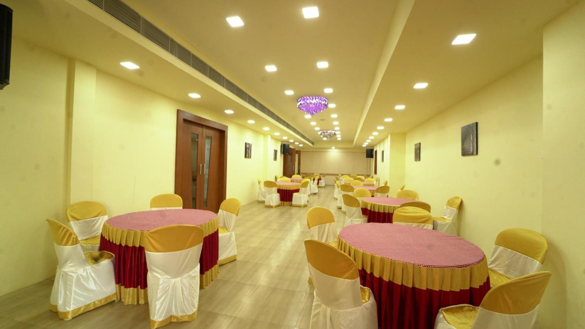 Kfour Apartment & Hotels Private Limited Madurai Eksteriør bilde
